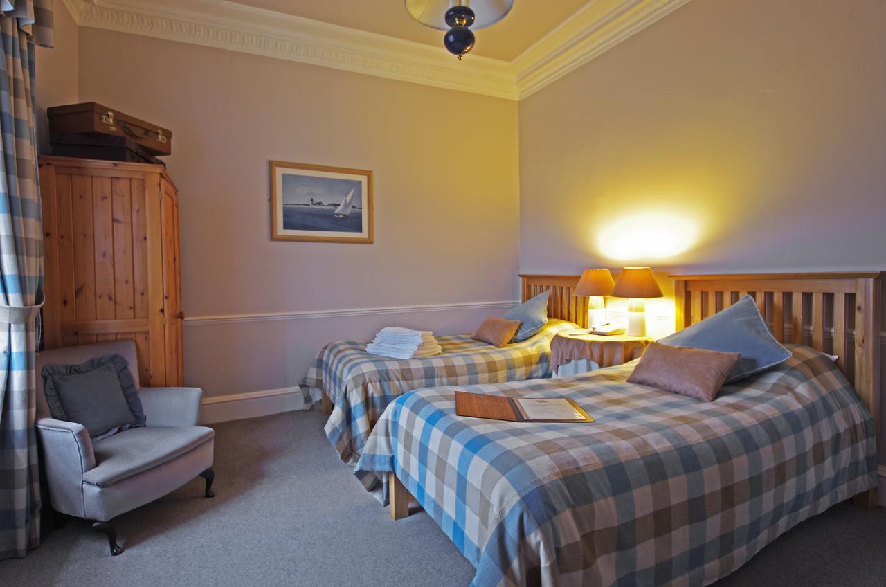 Cairnbaan Hotel Eksteriør billede